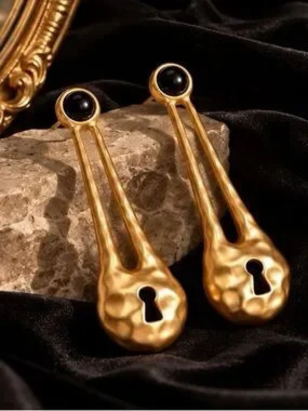 Sculptural Black Onyx Keyhole Earrings 18K Gold Plated Statement Jewelry